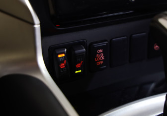 Подержанный автомобиль Mitsubishi Pajero Sport 2019 года (17 фото)