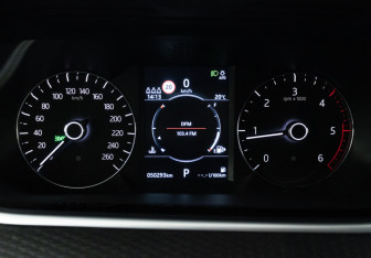 Подержанный автомобиль Land Rover Range Rover Evoque 2019 года (12 фото)