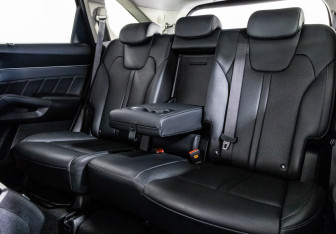 Подержанный автомобиль Kia Sorento 2021 года (21 фото)
