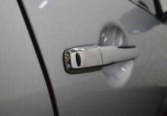 Подержанный автомобиль Mitsubishi Outlander 2012 года (17 фото)