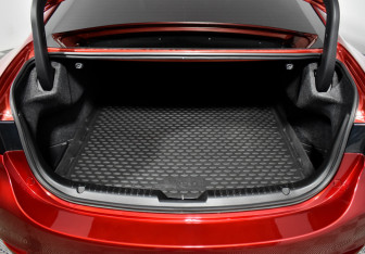 Подержанный автомобиль Mazda 6 Sedan 2019 года (20 фото)