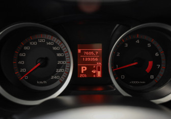 Подержанный автомобиль Mitsubishi Lancer Sedan 2008 года (12 фото)