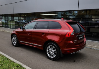 Подержанный автомобиль Volvo XC60 2014 года (6 фото)