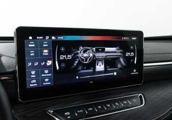 Подержанный автомобиль Haval Jolion 2022 года (17 фото)