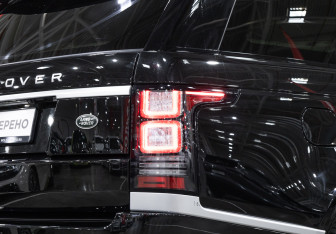 Подержанный автомобиль Land Rover Range Rover 2014 года (8 фото)
