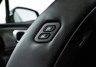 Подержанный автомобиль Kia Sorento 2022 года (21 фото)