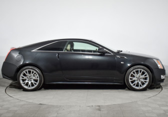 Подержанный автомобиль Cadillac CTS Coupe 2011 года (19 фото)