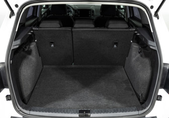 Подержанный автомобиль Skoda Karoq 2021 года (16 фото)