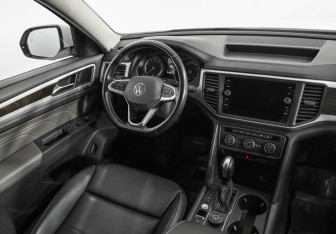 Подержанный автомобиль Volkswagen Teramont 2021 года (9 фото)