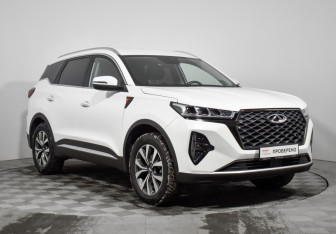 Подержанный автомобиль Chery Tiggo 7 Pro Max 2023 года (3 фото)