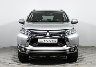 Подержанный автомобиль Mitsubishi Pajero Sport 2018 года (2 фото)