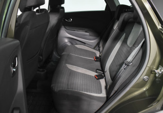 Подержанный автомобиль Renault Kaptur 2017 года (11 фото)