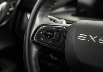 Подержанный автомобиль Exeed LX 2023 года (12 фото)