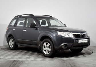 Подержанный автомобиль Subaru Forester Suv 2008 года (3 фото)