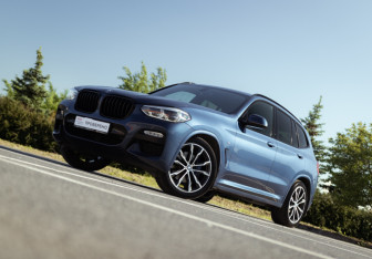 Подержанный автомобиль BMW X3 2018 года (3 фото)
