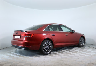 Подержанный автомобиль Audi A4 Sedan 2016 года (5 фото)