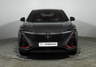 Подержанный автомобиль Changan UNI-T 2020 года (2 фото)