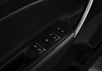 Подержанный автомобиль Geely Atlas 2021 года (14 фото)