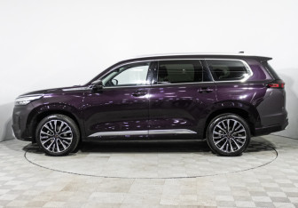 Подержанный автомобиль Exeed VX 2023 года (8 фото)