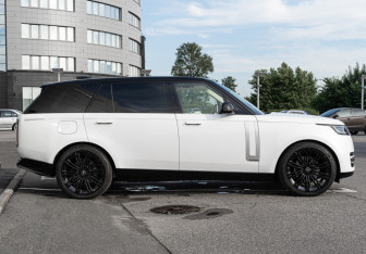 Новый Land Rover Range Rover 2024 (4 фото)