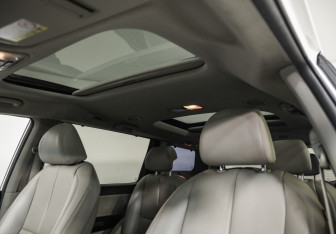 Подержанный автомобиль Kia Carnival 2018 года (26 фото)