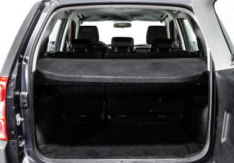 Подержанный автомобиль Suzuki Grand Vitara 2011 года (18 фото)