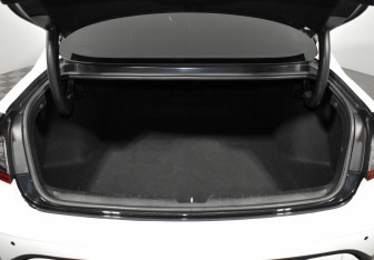 Подержанный автомобиль Hyundai Sonata 2020 года (24 фото)