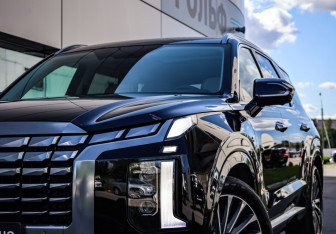 Подержанный автомобиль Hyundai Palisade 2023 года (2 фото)