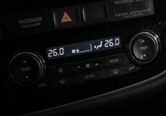 Подержанный автомобиль Mitsubishi Outlander 2014 года (18 фото)