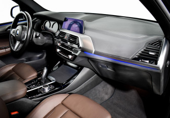 Подержанный автомобиль BMW X3 2021 года (14 фото)