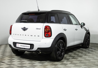 Подержанный автомобиль MINI Countryman 2014 года (5 фото)