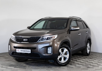 Подержанный автомобиль Kia Sorento 2013 года (14 фото)