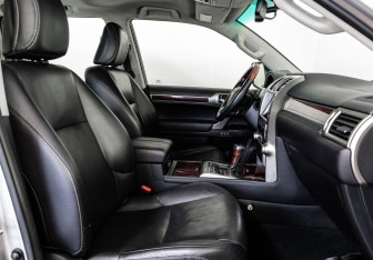 Подержанный автомобиль Lexus GX 2010 года (23 фото)
