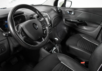 Подержанный автомобиль Renault Kaptur 2020 года (9 фото)