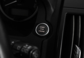 Подержанный автомобиль Land Rover Freelander 2010 года (20 фото)