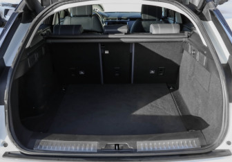 Подержанный автомобиль Land Rover Range Rover Velar 2019 года (36 фото)