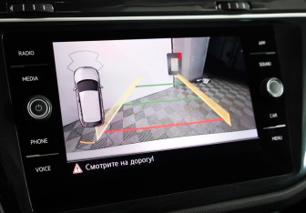 Подержанный автомобиль Volkswagen Tiguan 2019 года (17 фото)