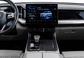 Подержанный автомобиль GAC GS8 2023 года (14 фото)