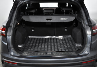Подержанный автомобиль Geely Coolray 2021 года (21 фото)