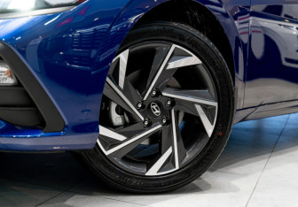 Новый Hyundai Elantra Sedan 2025 (4 фото)