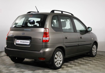 Подержанный автомобиль Hyundai Matrix 2009 года (5 фото)