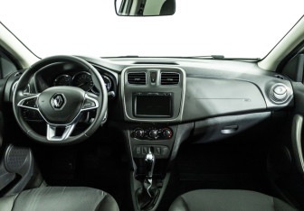 Подержанный автомобиль Renault Logan Sedan 2020 года (13 фото)