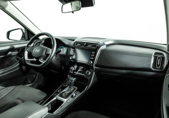 Подержанный автомобиль Hyundai Creta 2021 года (9 фото)