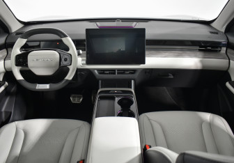 Подержанный автомобиль Jetour Dashing 2023 года (14 фото)