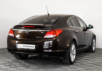 Подержанный автомобиль Opel Insignia Liftback 2012 года (5 фото)