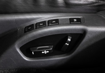 Подержанный автомобиль Volvo XC70 2008 года (22 фото)