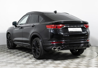 Подержанный автомобиль Geely Tugella 2023 года (7 фото)