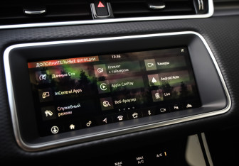 Подержанный автомобиль Land Rover Range Rover Evoque 2019 года (17 фото)