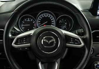 Подержанный автомобиль Mazda CX-5 2018 года (16 фото)