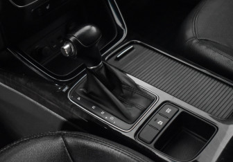 Подержанный автомобиль Kia Sorento 2012 года (11 фото)